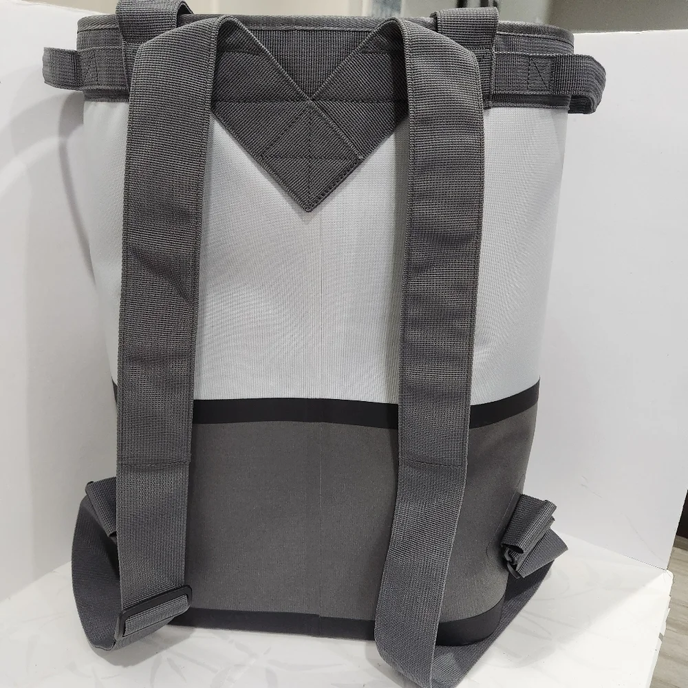 Igloo Reactor Portable 46 Can Soft Insulated Cinch Cooler Backpack Gray Tailgate
